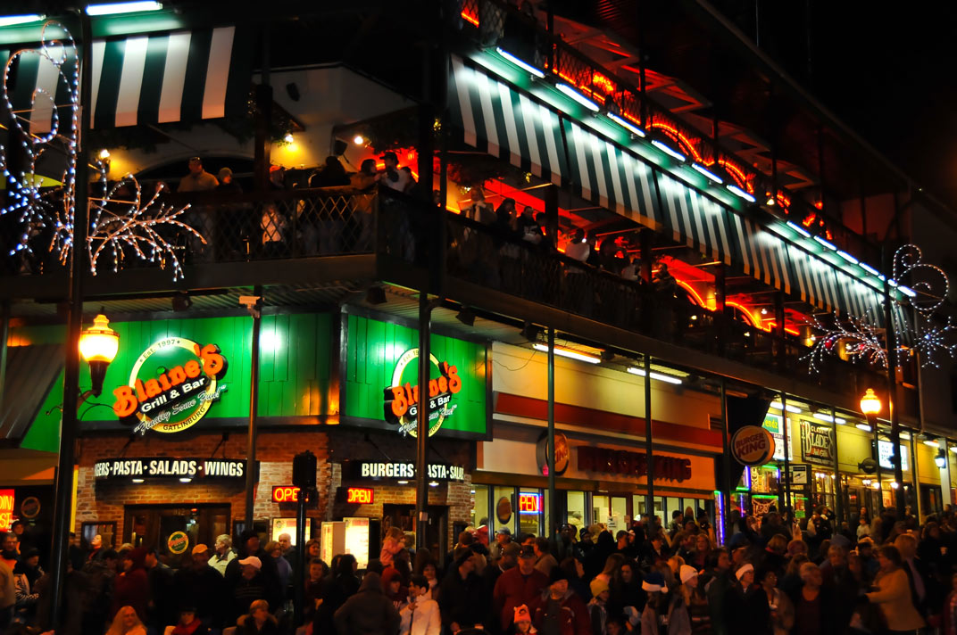Ghostwalk of Gatlinburg - Midnight Tours.