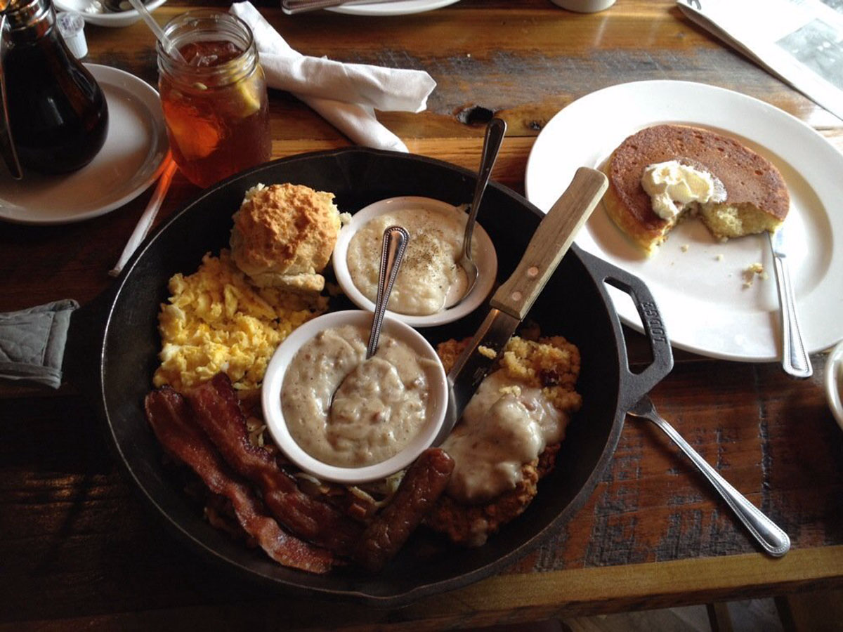 The Top 5 Best Pancakes in Pigeon Forge and Gatlinburg - The All