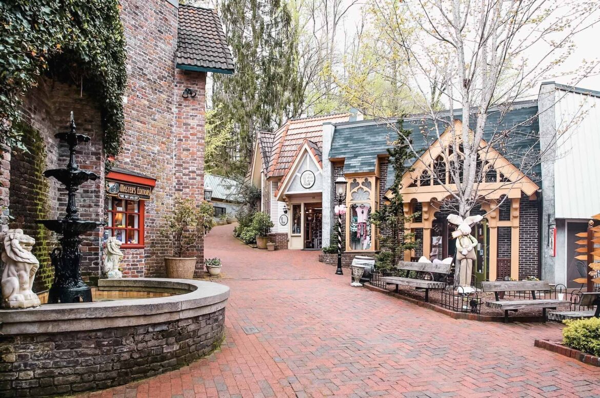 3 Things I Wish I Knew Before Going To The Village Shops In Gatlinburg The All Gatlinburg Blog