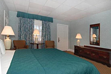 Rodeway Inn Historic Suite 450×300