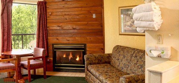 Creekstone_fireplace