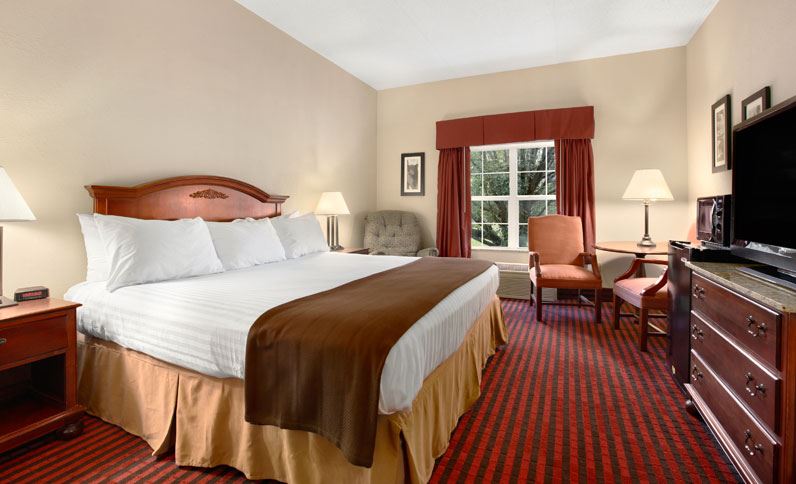 Ramada-pigeon-forge-north-traditional-room