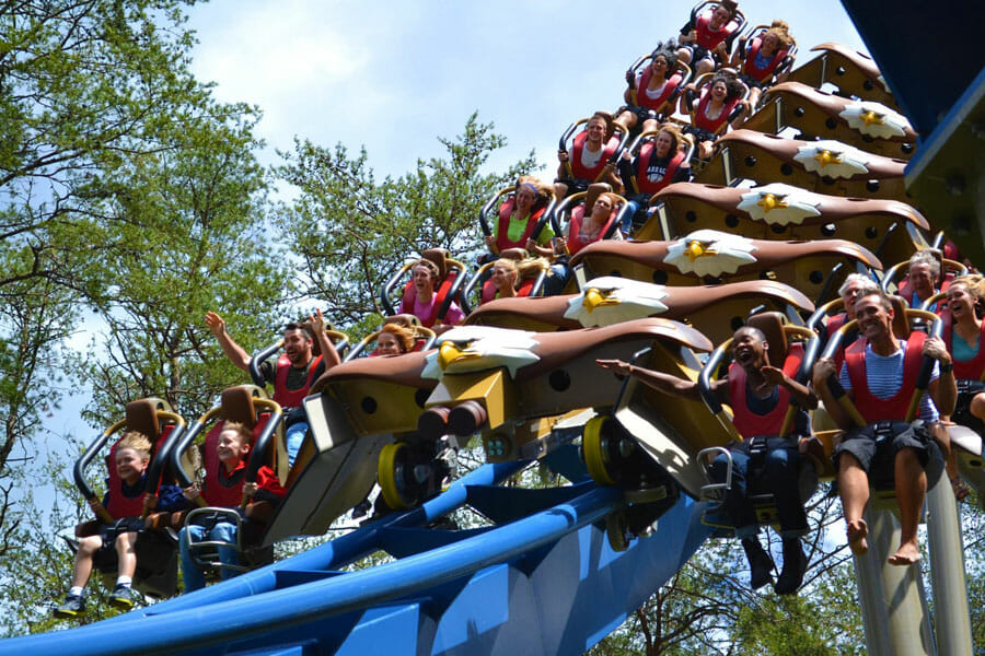 4 Day Stay + 150 Dollywood Credit Gatlinburg Vacation Packages