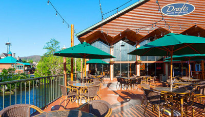 850×571-river-terrace-exterior