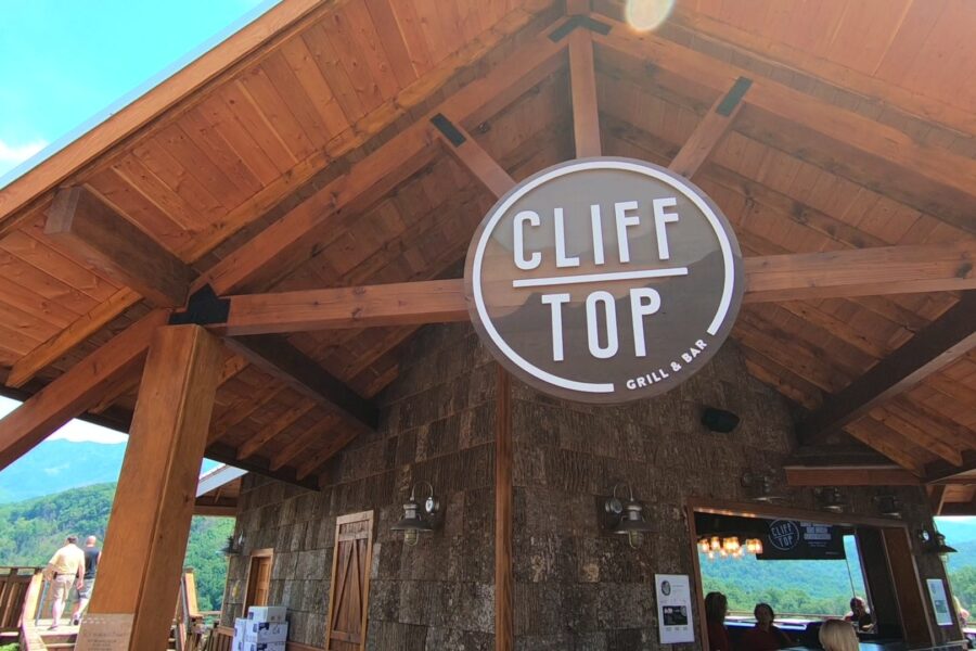 Cliff Top Grill And Bar Moment.jpg 14