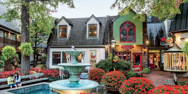Downtown-Gatlinburg-01