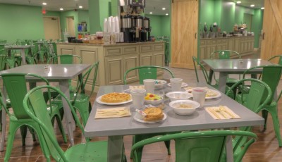 Country-Cascades-dining