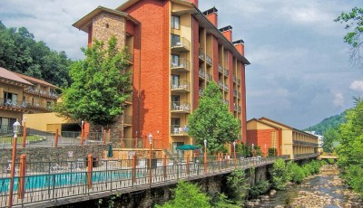 River-Terrace-3