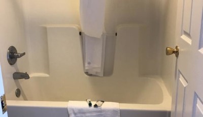 SureStay Bath